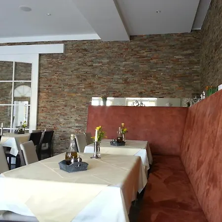 Helena Hotel